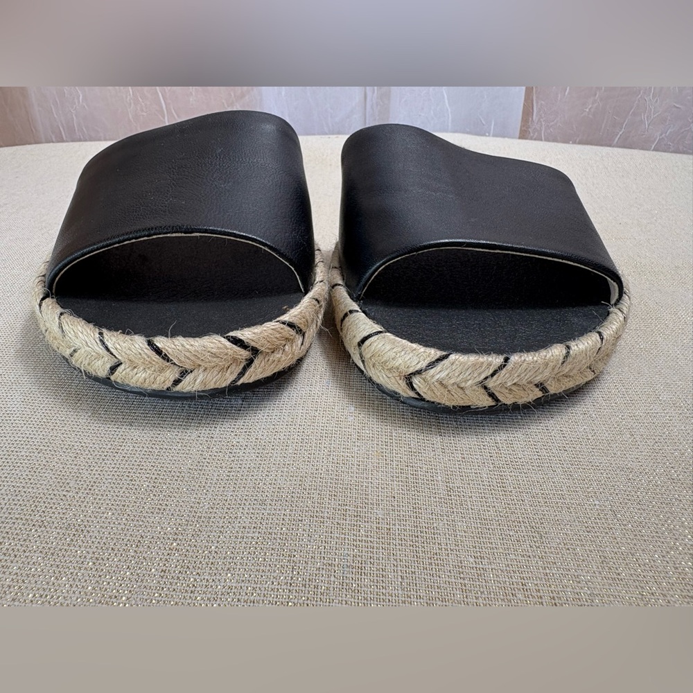 Karl Lagerfeld Paris Niya Women’s Leather Slip On Espadrille Sandals-Size: 8 - Picture 4 of 8